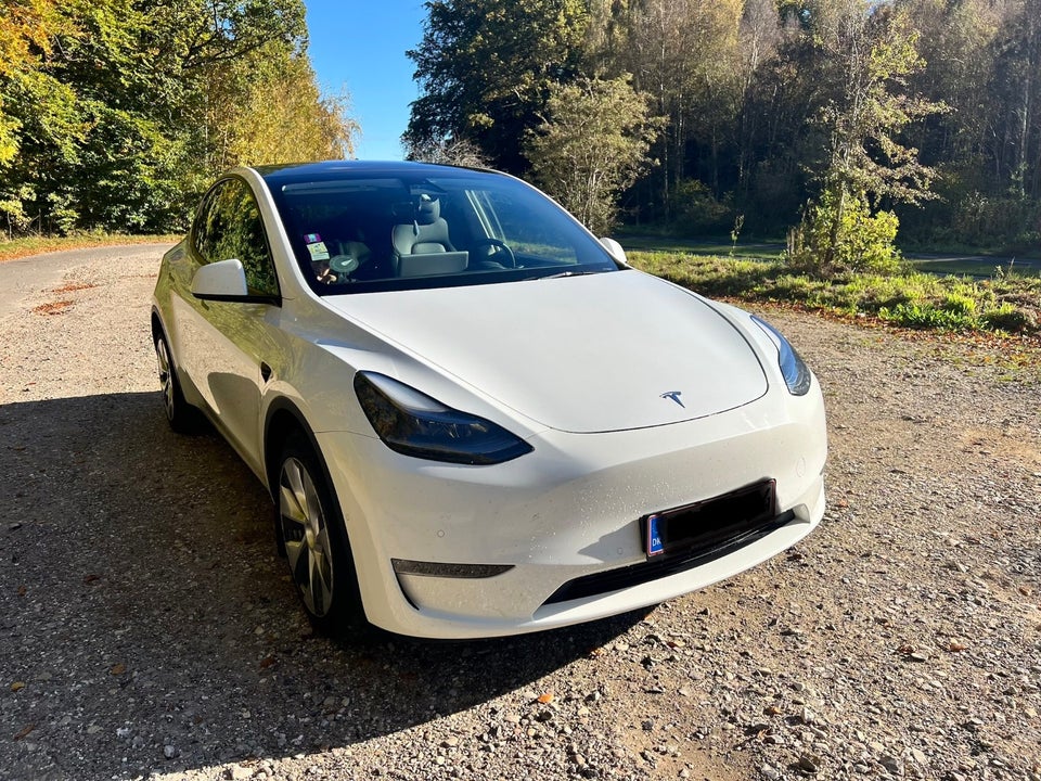 Tesla Model Y Long Range AWD 5d
