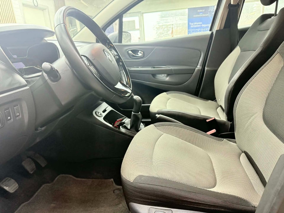 Renault Captur 1,5 dCi 90 Expression 5d