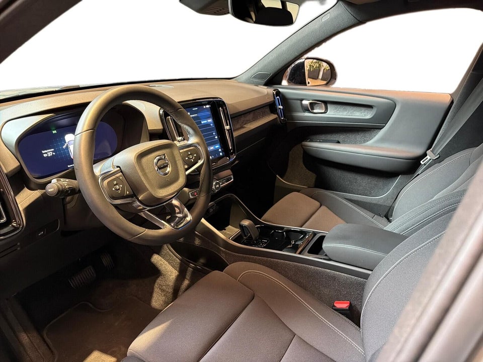 Volvo XC40 ReCharge Extended Range Core 5d