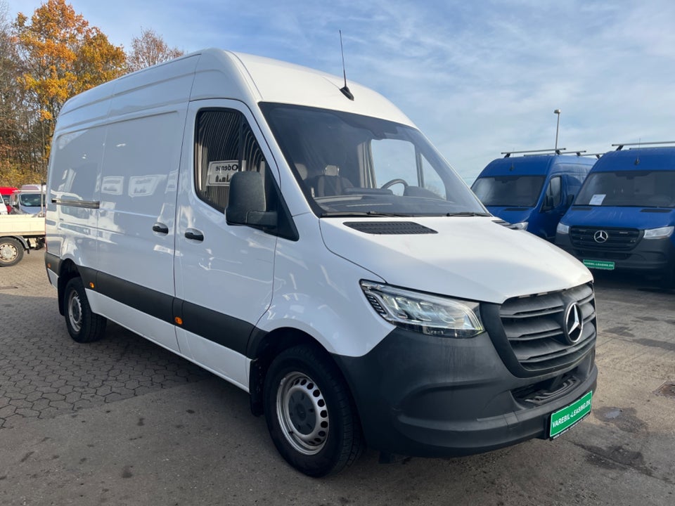 Mercedes Sprinter 319 3,0 CDi A2 Kassevogn aut. RWD