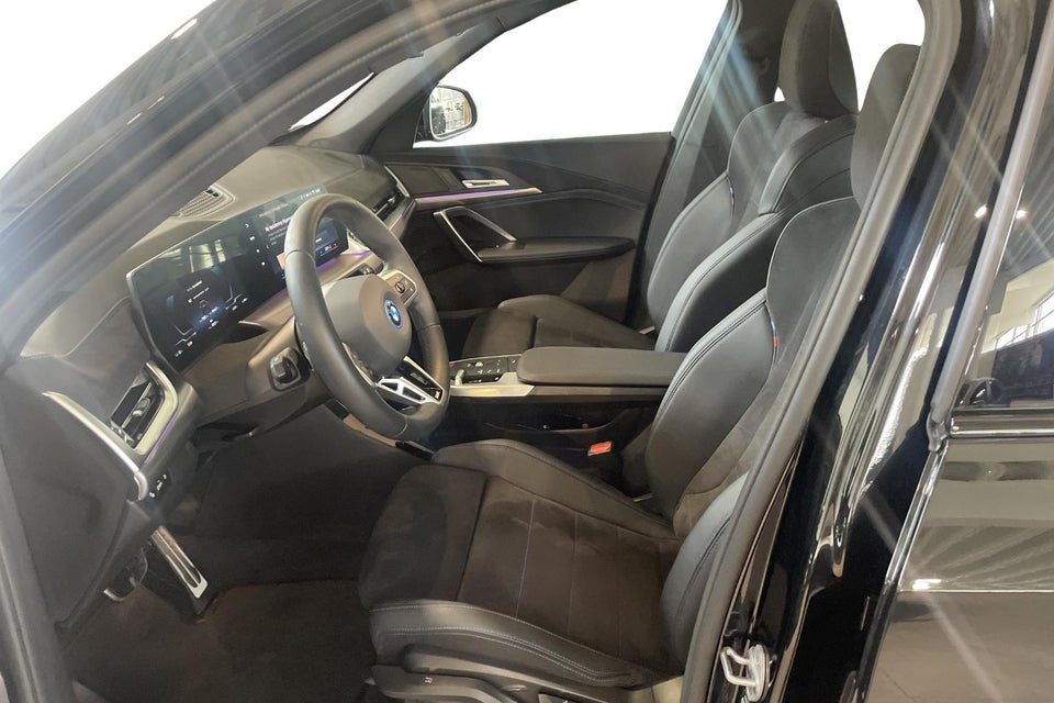 BMW iX1 eDrive20 M-Sport 5d