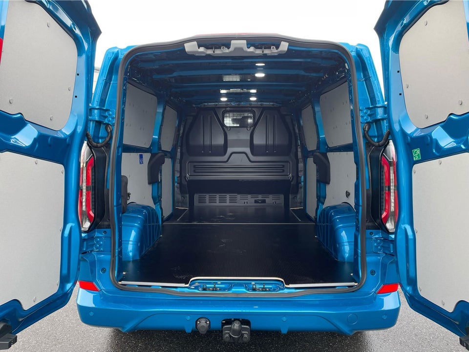 Ford Transit Custom 320L 2,5 PHEV Sport CVT