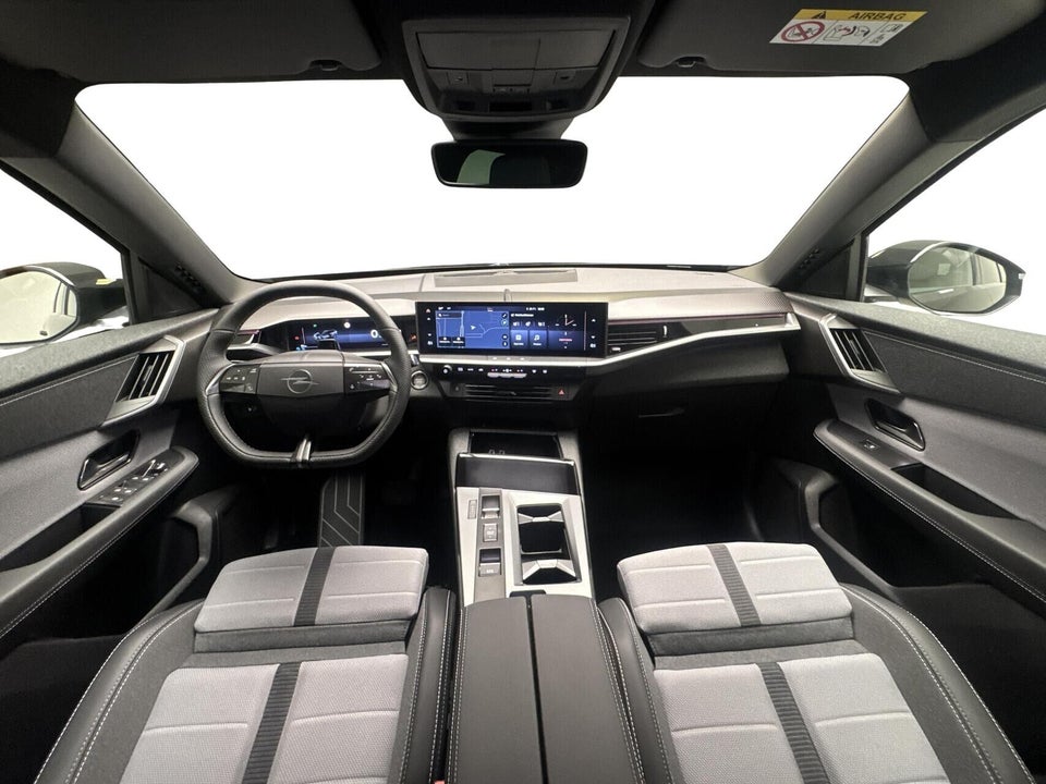 Opel Grandland-e 73 GS 5d