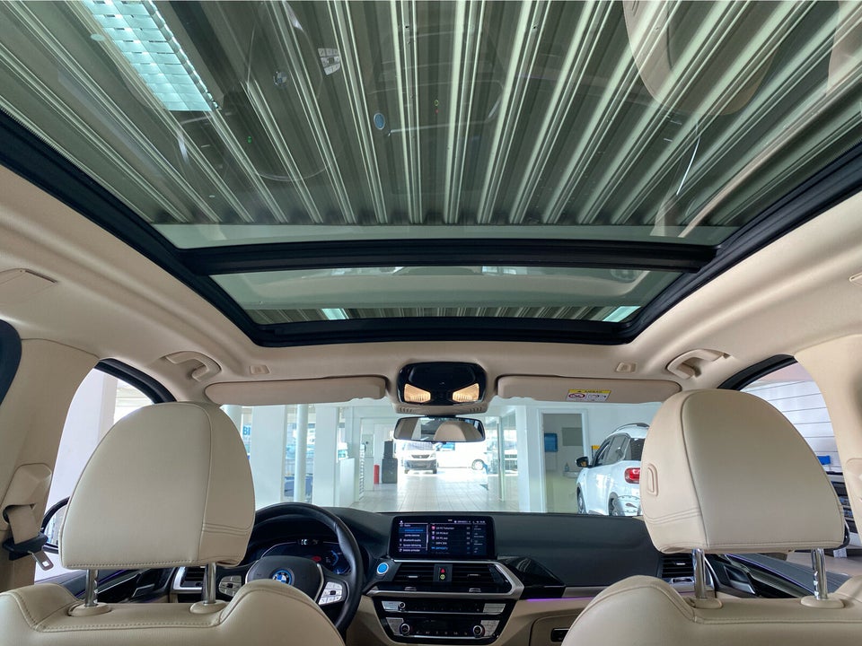 BMW iX3 Charged Plus 5d