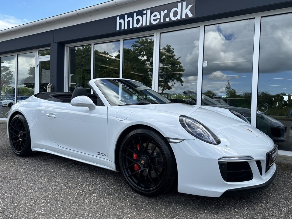 Porsche 911 Carrera 4 GTS 3,0 Cabriolet PDK 2d