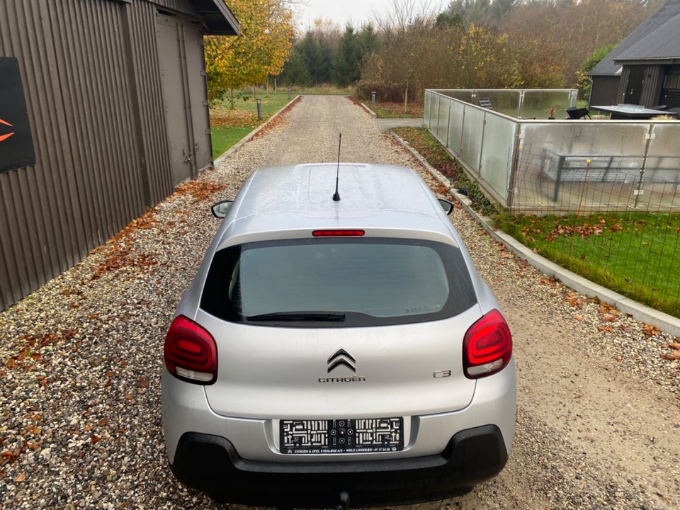 Citroën C3 1,6 BlueHDi 75 Iconic+ 5d