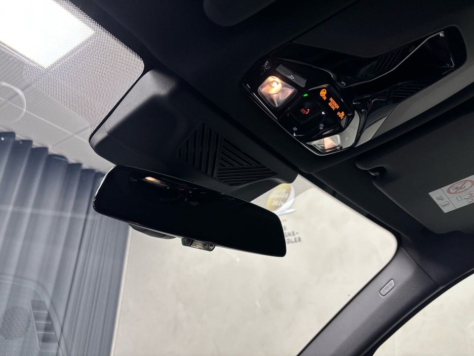 BMW iX1 xDrive30 M-Sport 5d