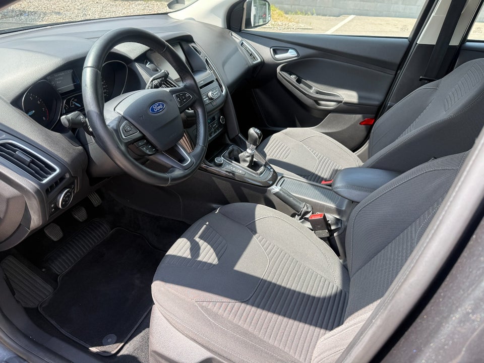 Ford Focus 1,0 SCTi 125 Titanium stc. 5d