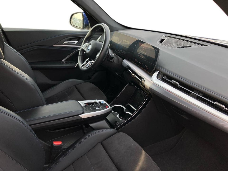 BMW iX1 eDrive20 M-Sport 5d