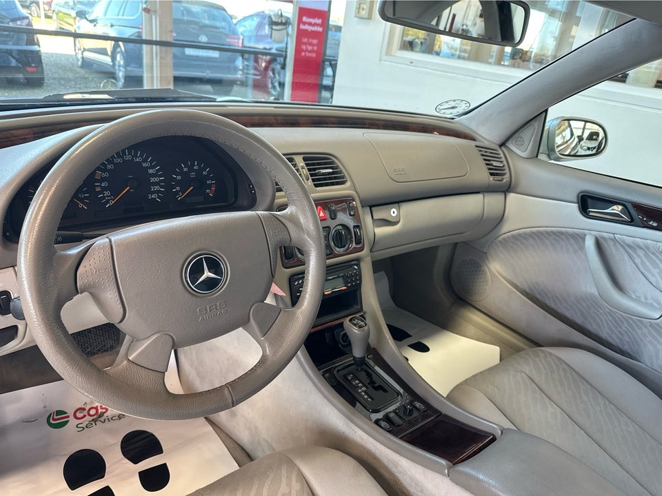 Mercedes CLK200 2,0 aut. 2d