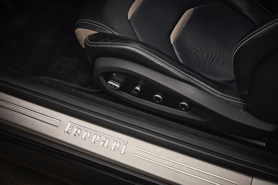 Ferrari GTC4Lusso 6,3 DCT 2d