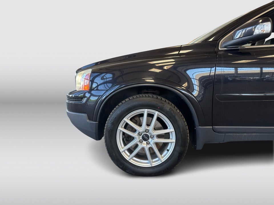 Volvo XC90 2,4 D5 185 aut. AWD 5d