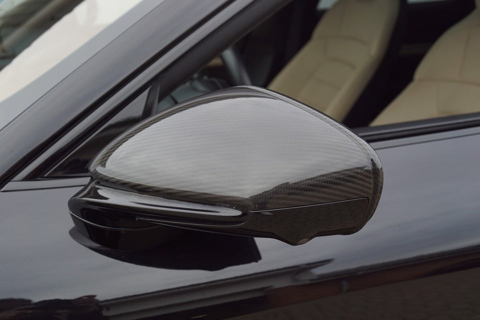 Porsche Taycan Turbo Performance+  4d