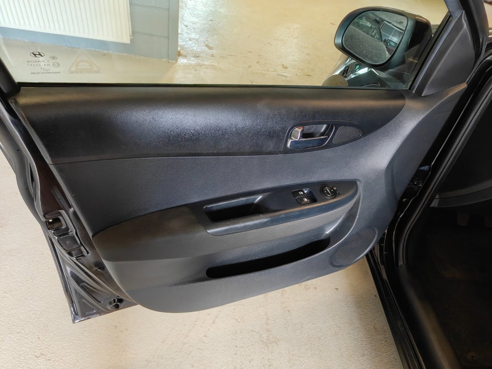 Hyundai i20 1,25 Comfort 5d