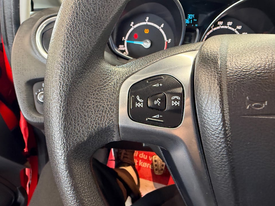 Ford Fiesta 1,6 TDCi 95 Titanium ECO 5d