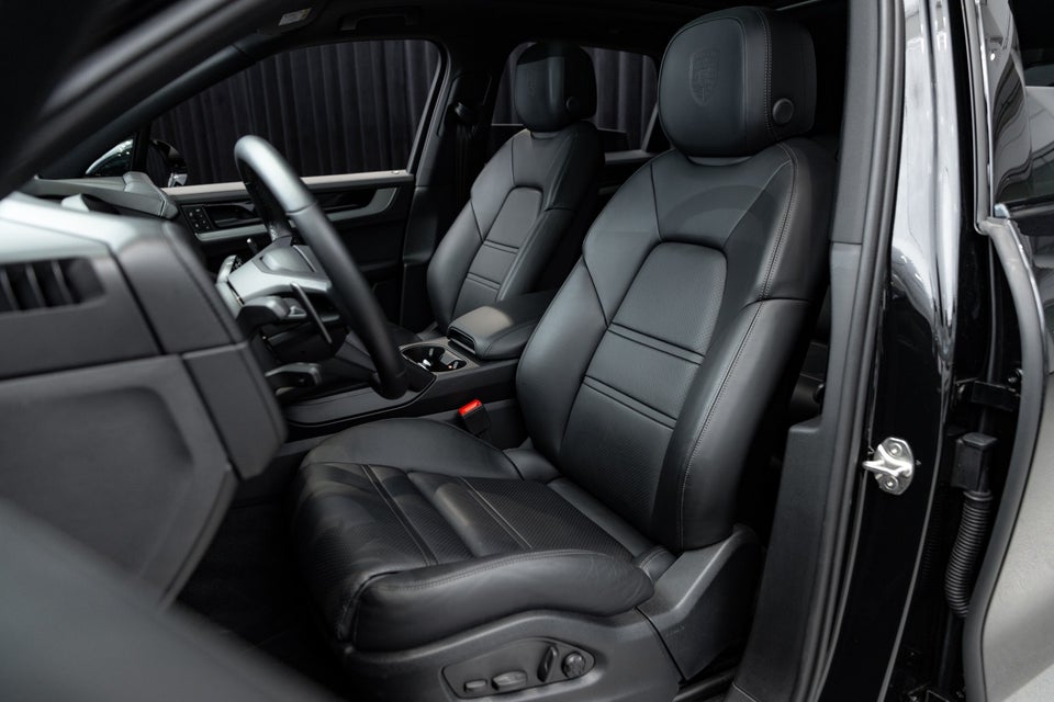 Porsche Cayenne 3,0 E-Hybrid Tiptr. 5d