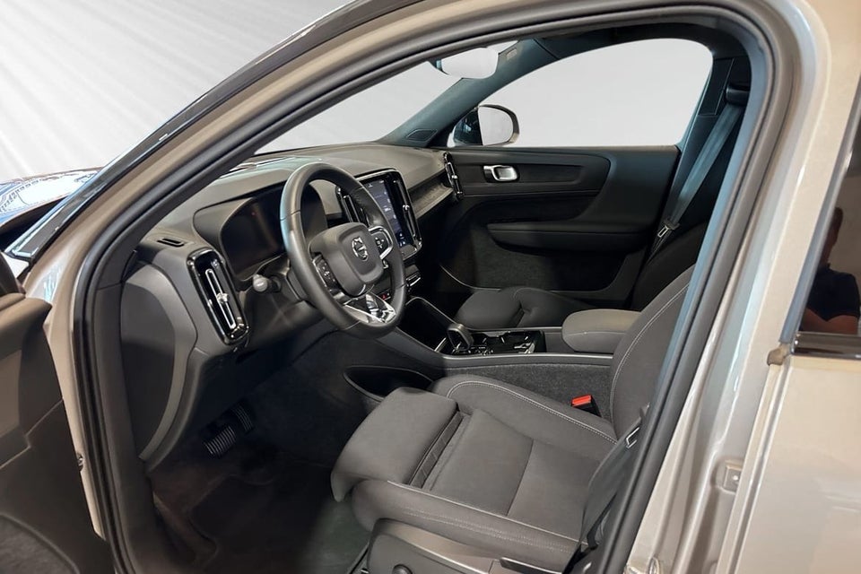 Volvo XC40 P6 ReCharge Plus 5d