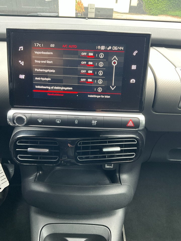 Citroën C4 Cactus 1,2 PureTech 110 SkyLine 5d