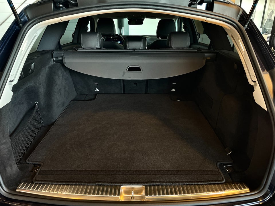 Mercedes E220 d 2,0 Avantgarde stc. aut. 5d