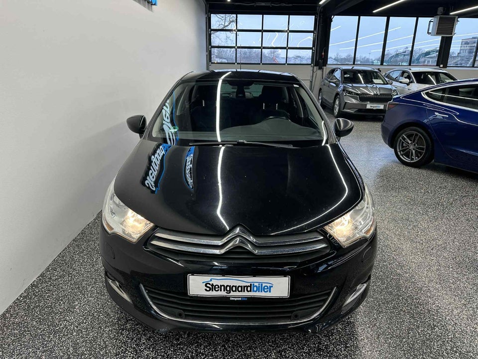 Citroën C4 1,6 HDi 90 Attraction 5d
