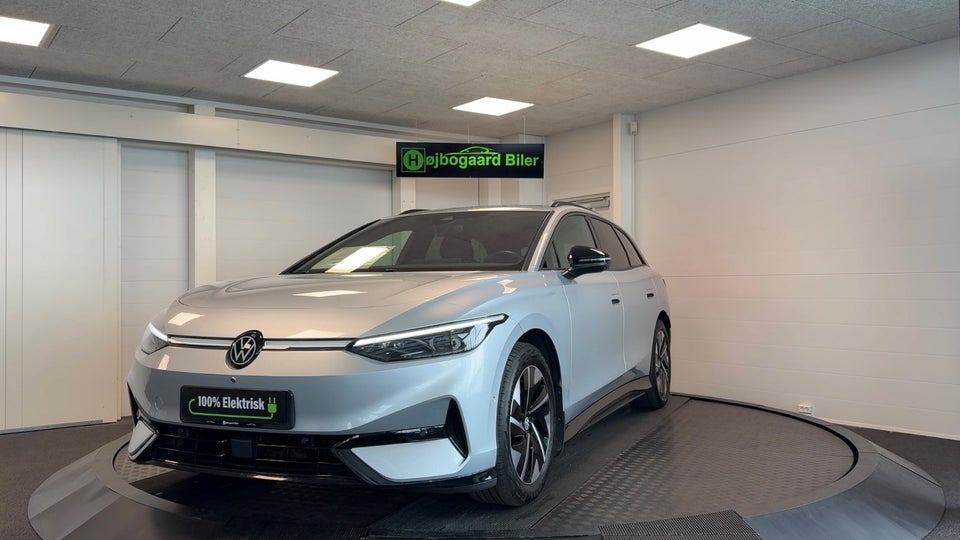 VW ID.7 77 Style Tourer 5d