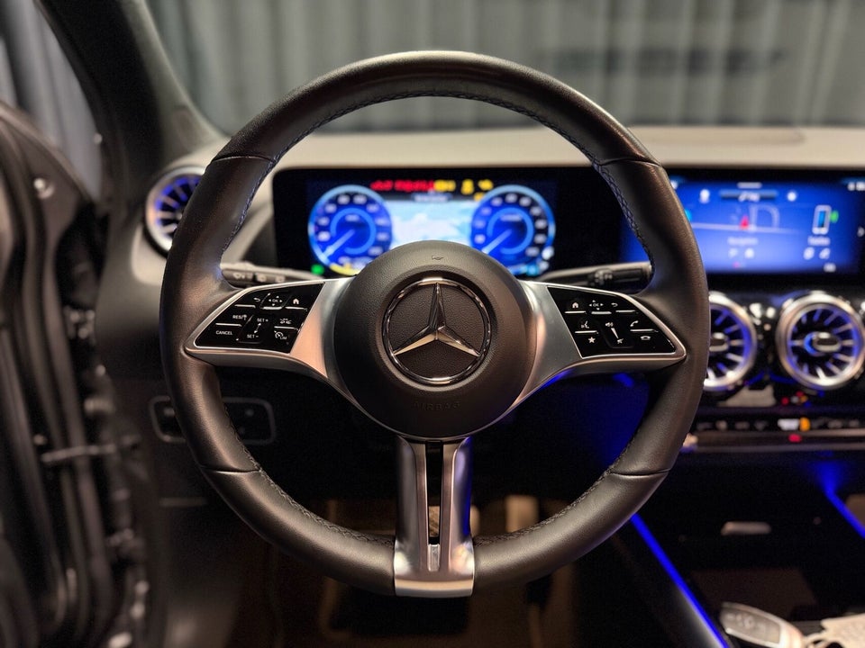 Mercedes EQA250+ Progressive 5d