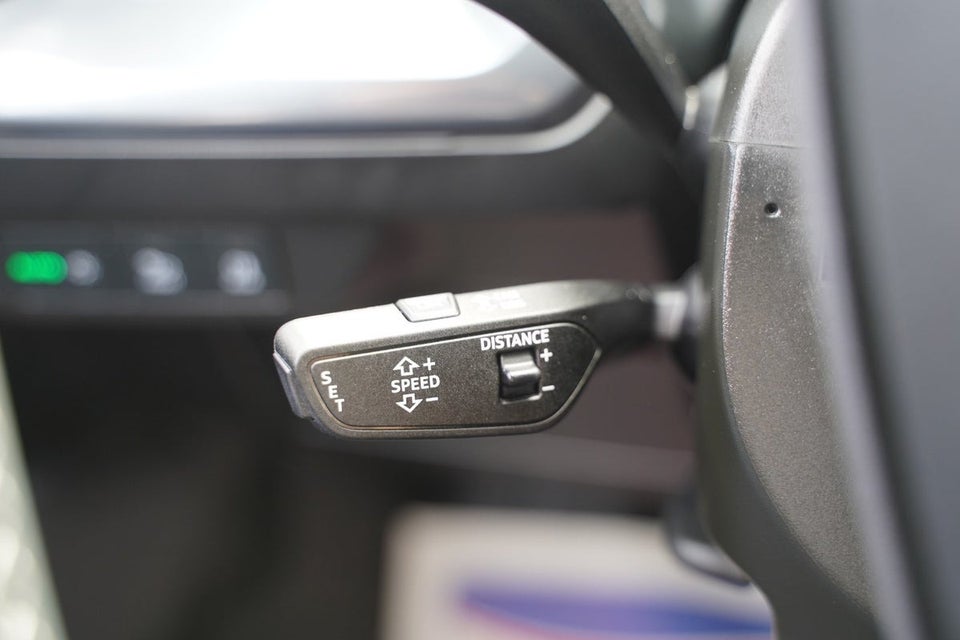 Audi Q4 e-tron 40 S-line Sportback 5d