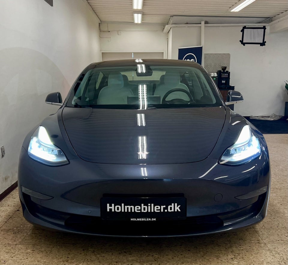 Tesla Model 3 Performance AWD 4d