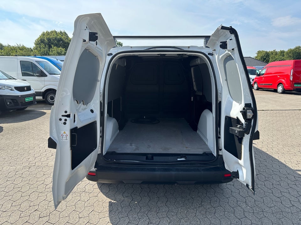 Renault Kangoo E-Tech L2 Van