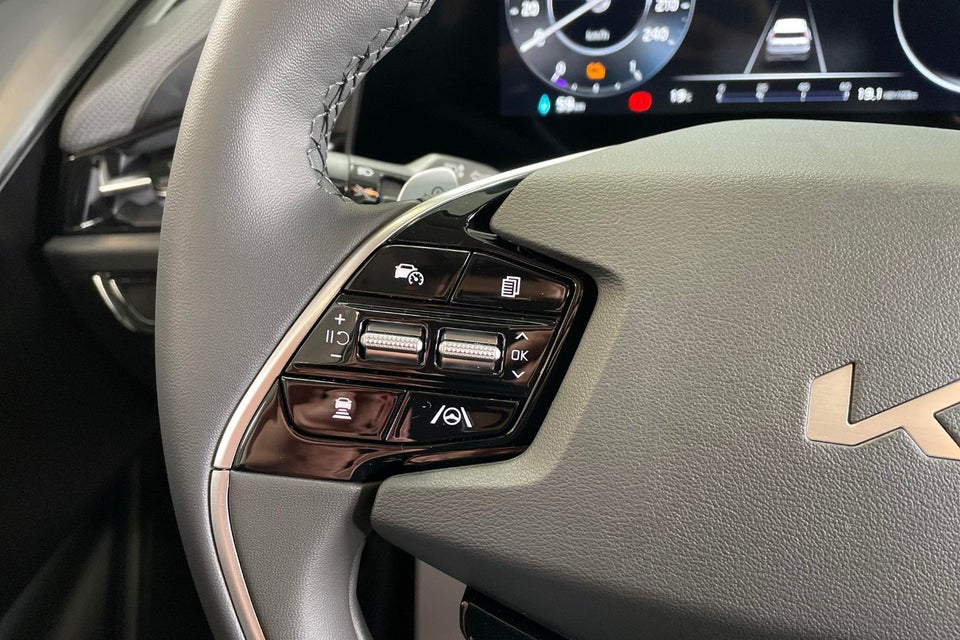 Kia Niro 64 EV Final Edition 5d