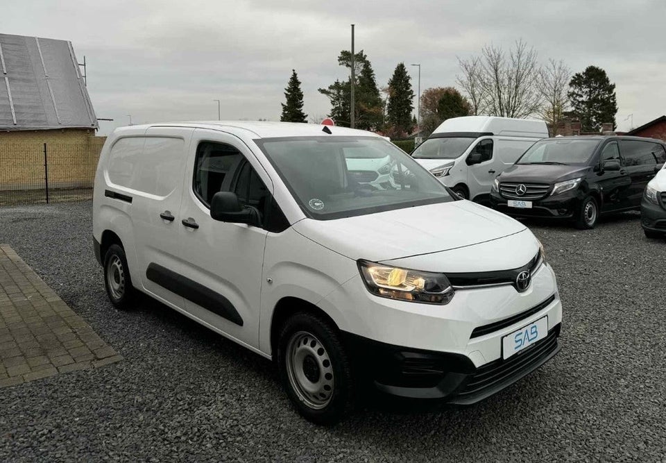 Toyota ProAce City 1,5 D 102 Long Comfort 6d