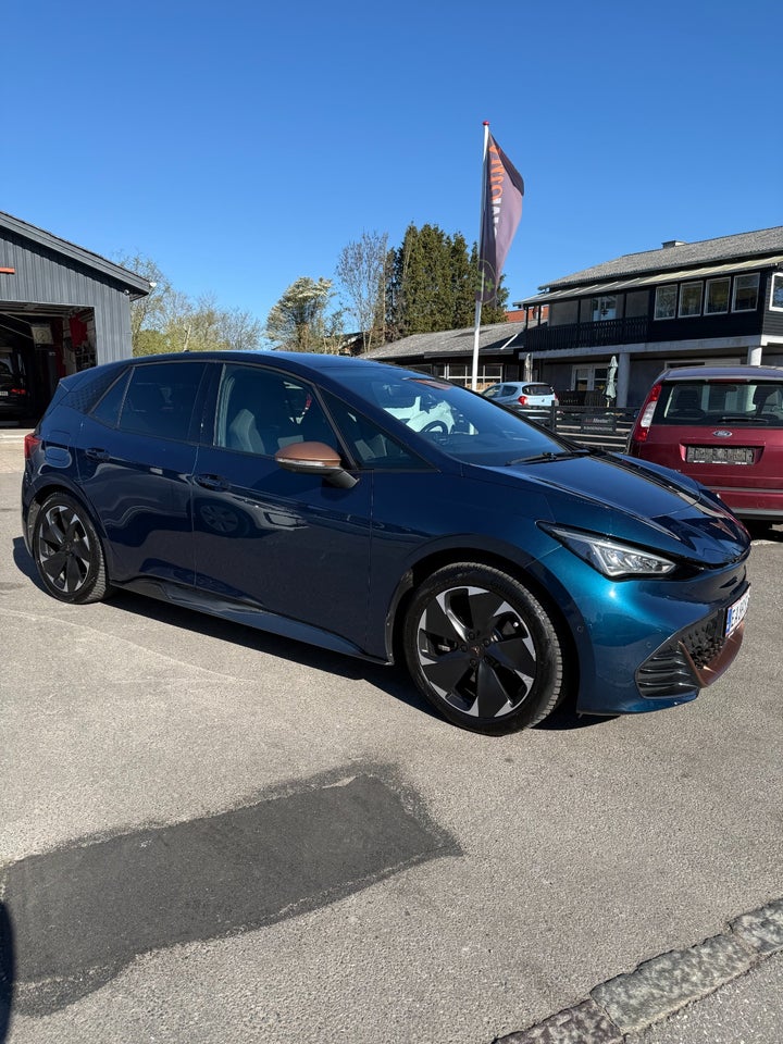 Cupra Born 58 e-Boost Dinamica Pack High 5d