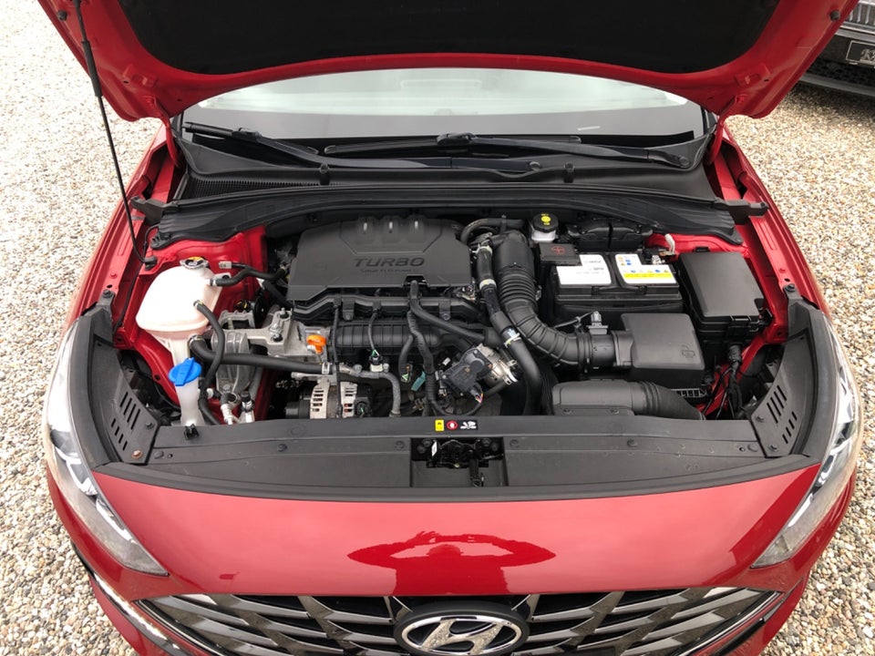 Hyundai i30 1,0 T-GDi Essential stc. DCT 5d