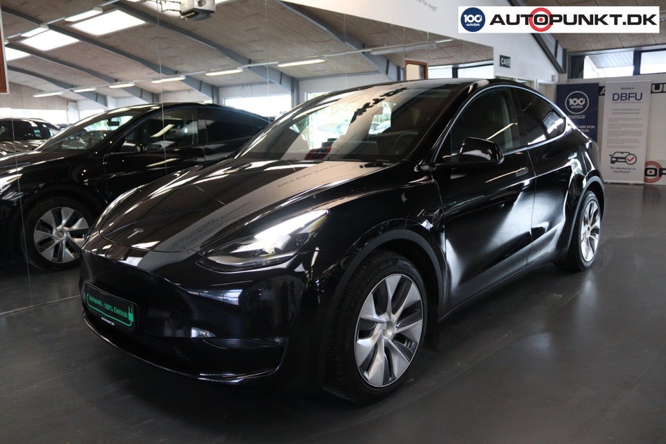 Tesla Model Y Long Range AWD 5d
