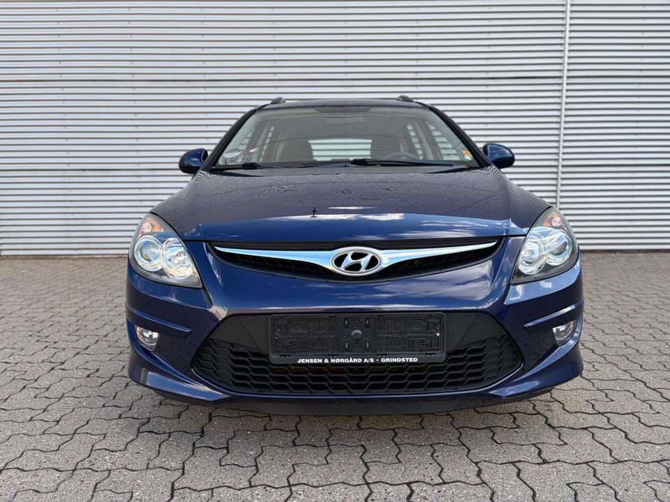 Hyundai i30 1,6 CRDi 90 Blue Drive 5d