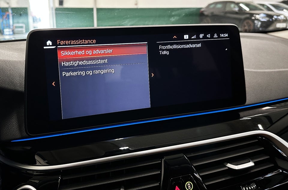 BMW 530e 2,0 Touring Sport Line aut. 5d