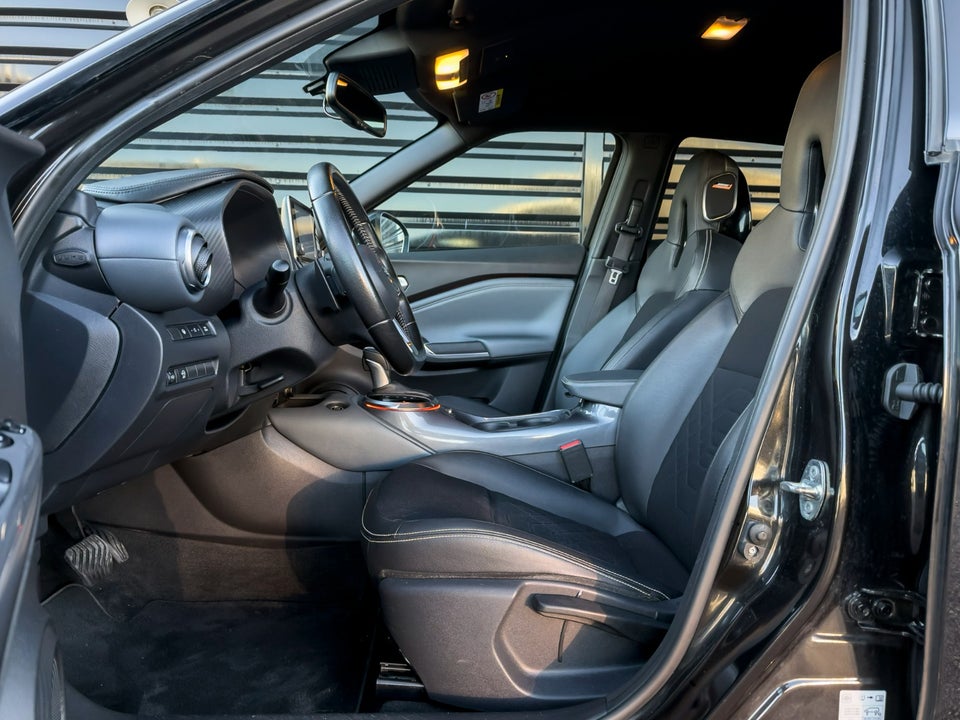 Nissan Juke 1,0 Dig-T 117 Tekna DCT 5d