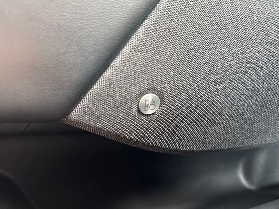 Ford Mustang Mach-E 98 Premium Extended Range AWD 5d