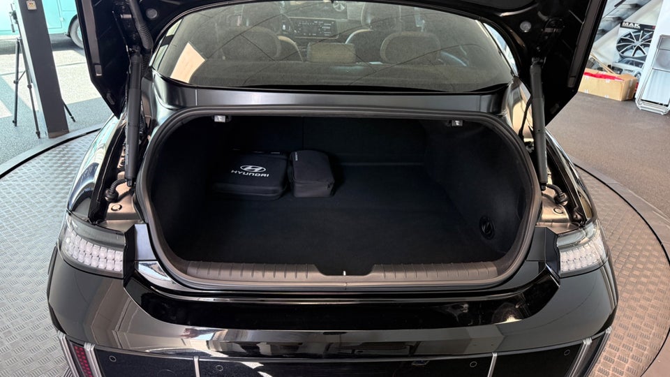 Hyundai Ioniq 6 77 Ultimate 4d