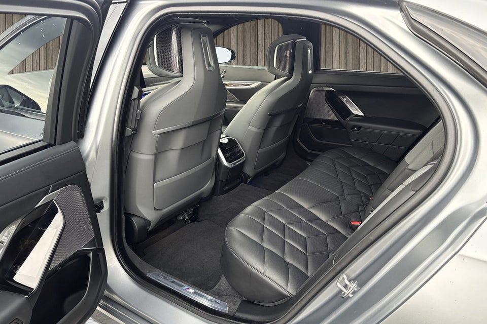 BMW i7 xDrive60 M-Sport 4d