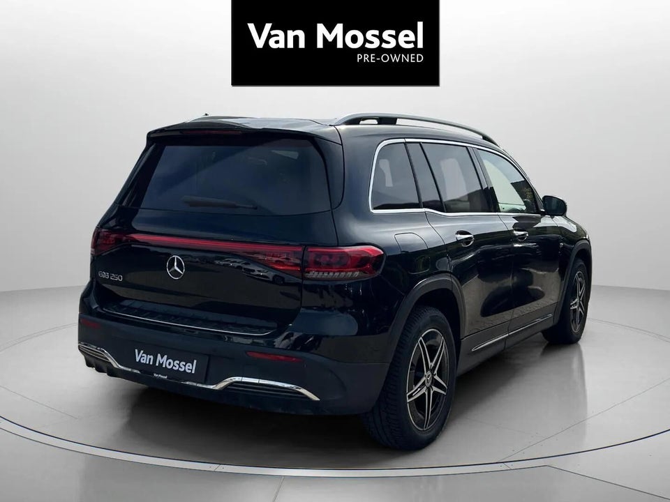 Mercedes EQB250 Progressive 5d