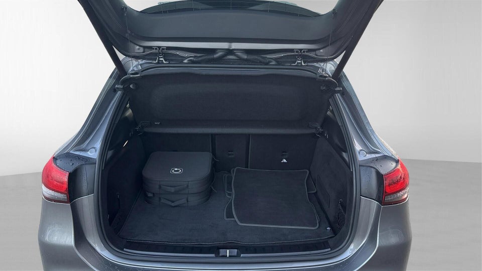 Mercedes EQA250+ Progressive 5d