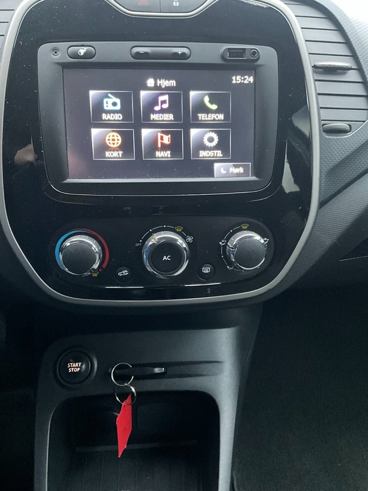 Renault Captur 0,9 TCe 90 Expression 5d