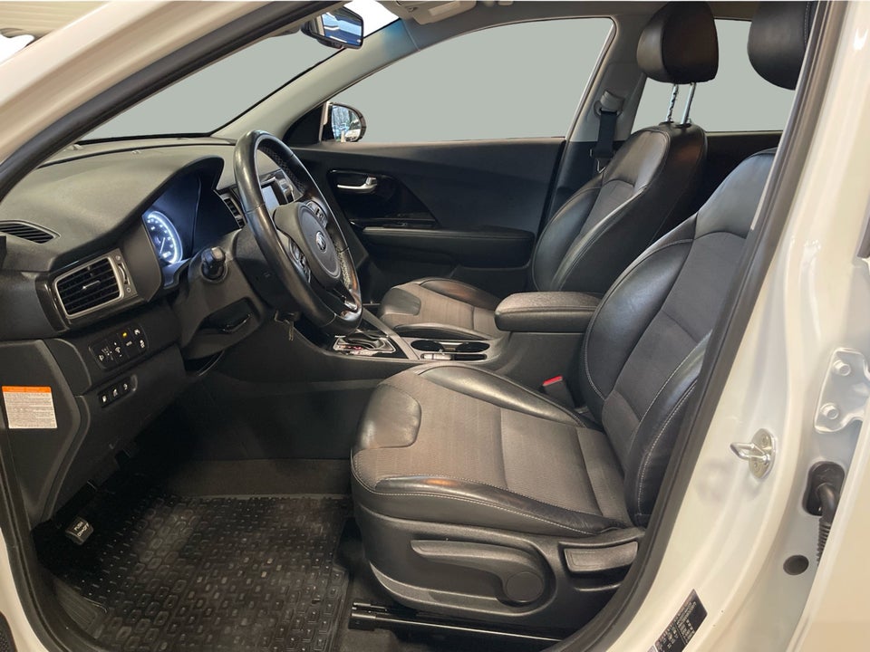 Kia Niro 1,6 PHEV Advance DCT 5d