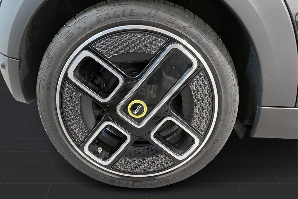 MINI Cooper SE Classic Trim 3d