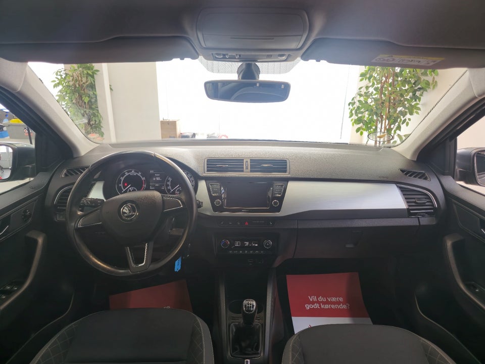 Skoda Fabia 1,0 MPi 60 Ambition Combi 5d