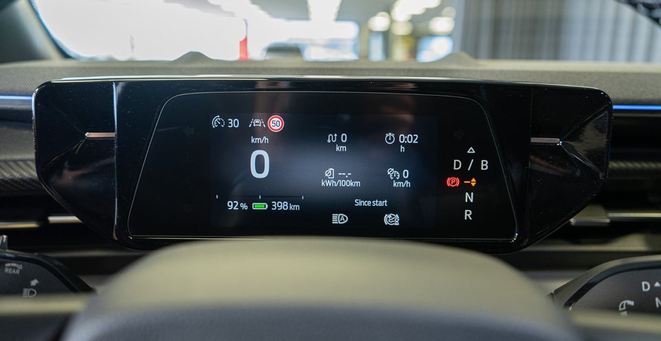 Ford Explorer 77 Premium Extended Range 5d