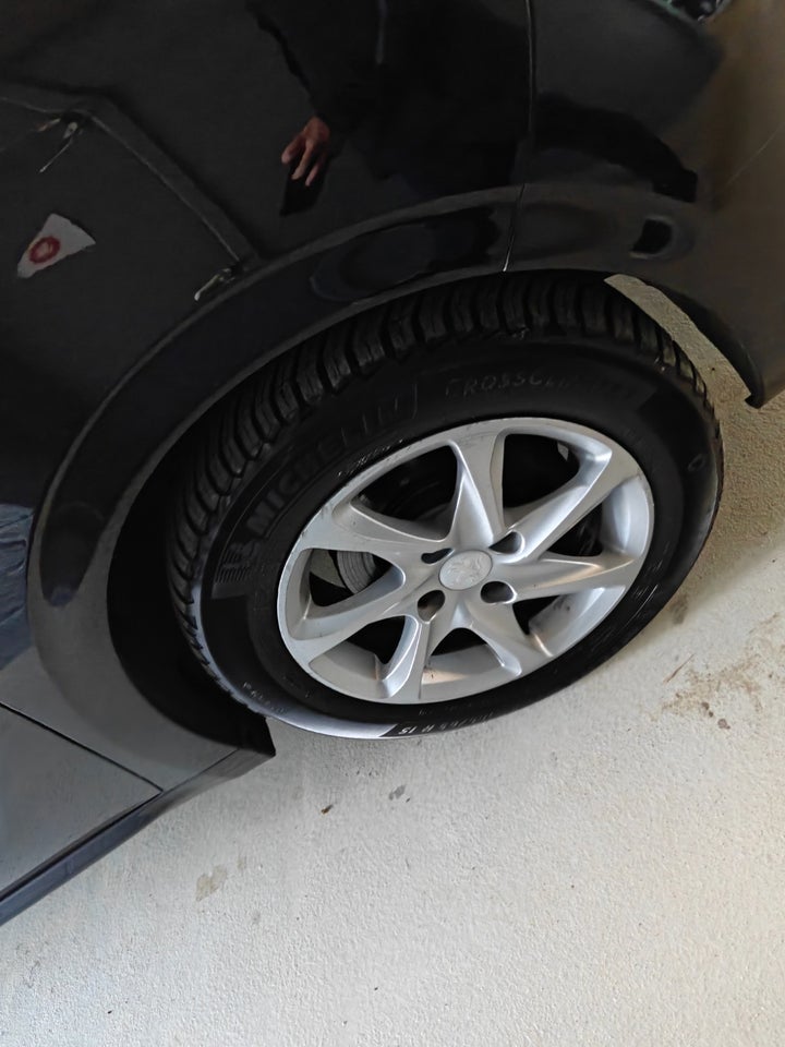 Peugeot 208 1,4 HDi 68 Active 5d