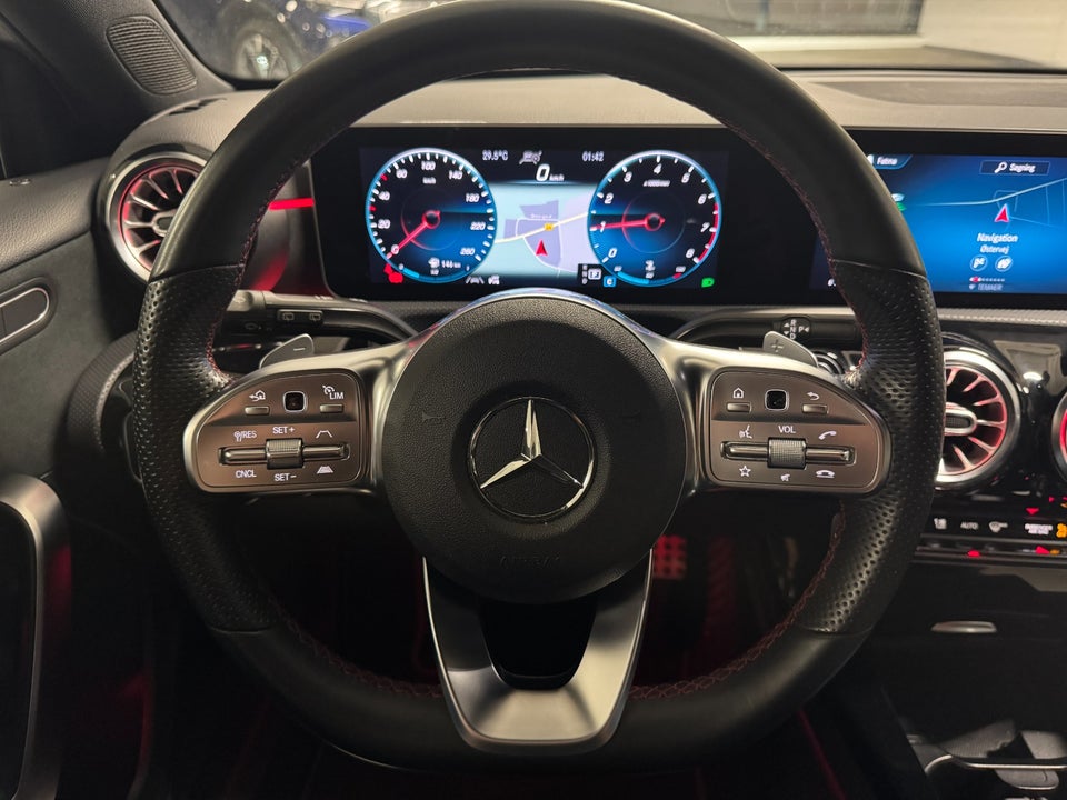 Mercedes A200 1,3 AMG Line aut. 5d