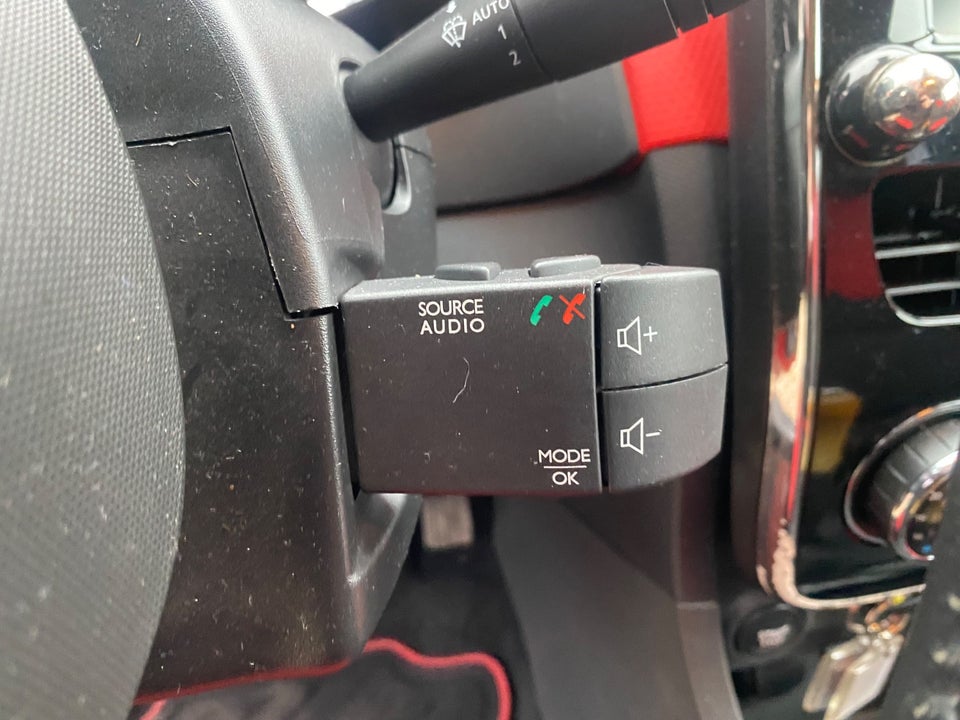 Renault Clio IV 0,9 TCe 90 Expression 5d